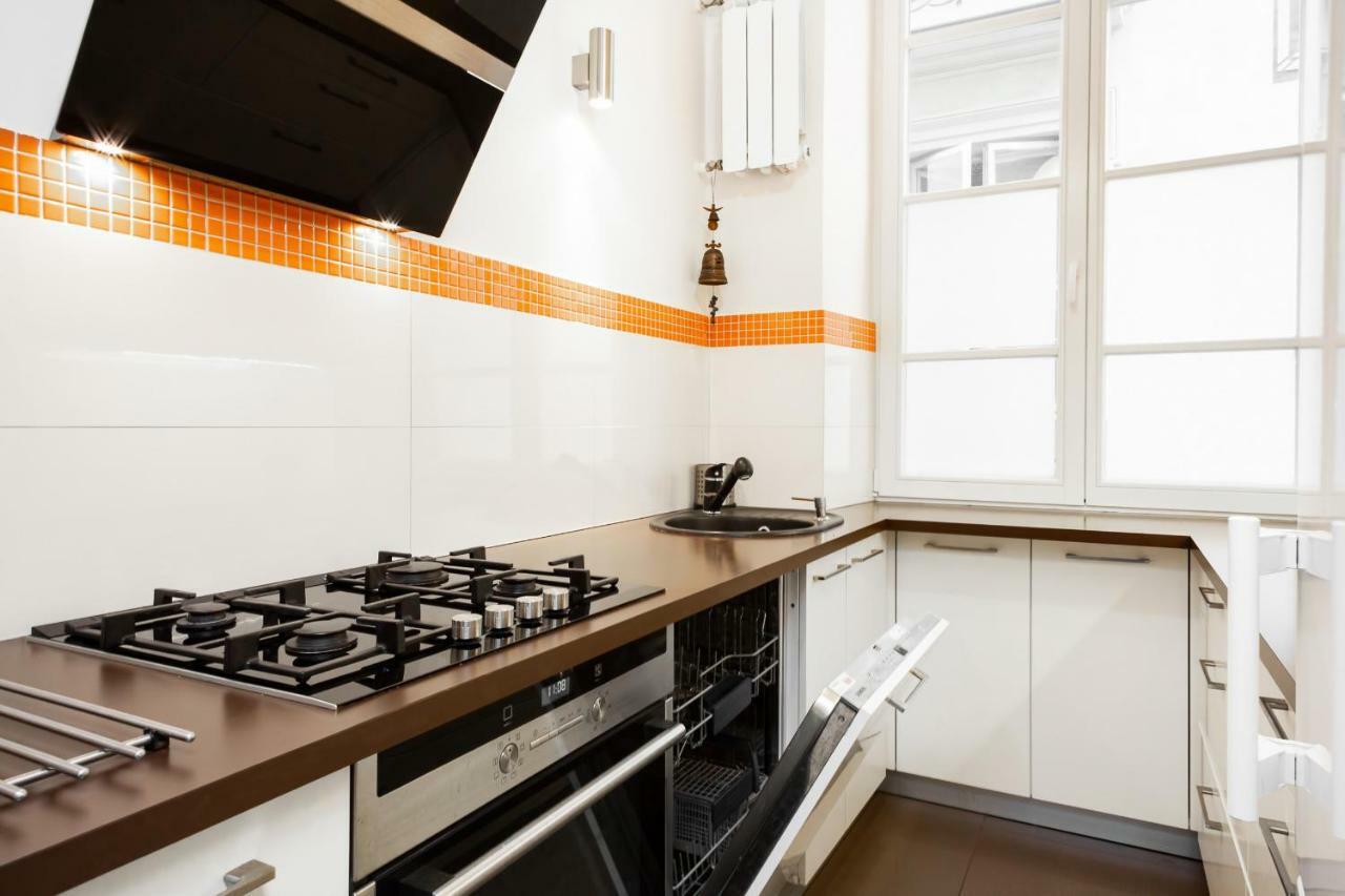 Apartments Warsaw Swietojanska By Noclegi Renters المظهر الخارجي الصورة