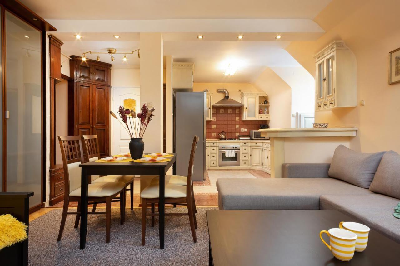 Apartments Warsaw Swietojanska By Noclegi Renters المظهر الخارجي الصورة